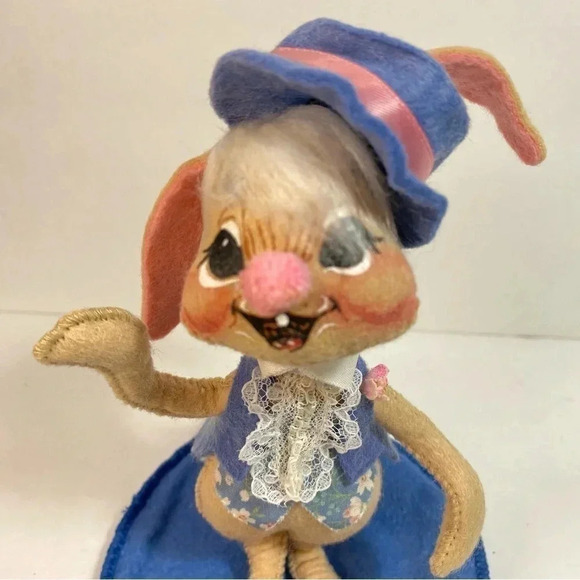Annalee 1988 Boy Mobilitee Bunny On Stand Poseable Dapper Happy Easter Parade 8” - Picture 9 of 14